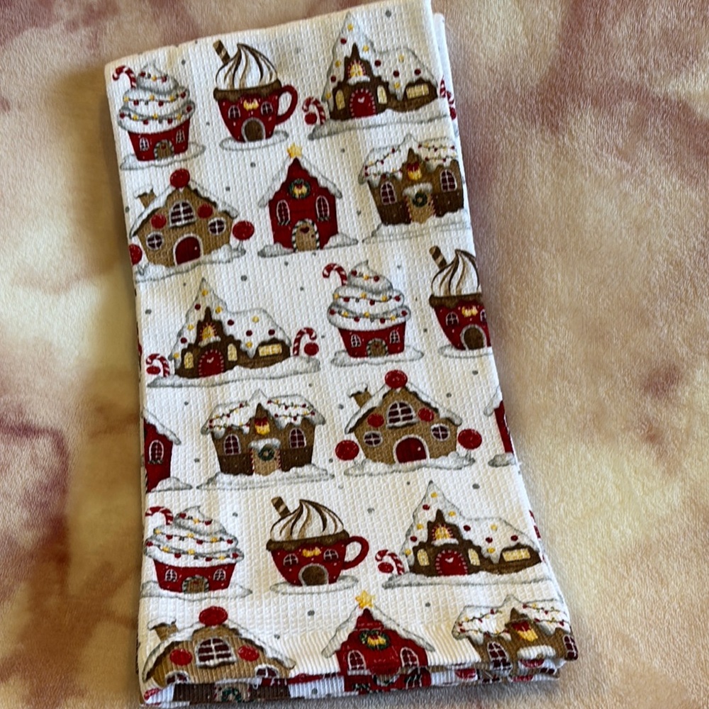 Gingerbread Houses Christmas Kitchen Towels Set of 2 NWT %100 Cotton - Picture 8 of 16